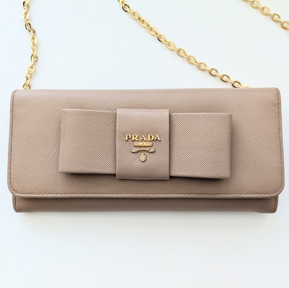 Prada wallet - Picture 2 of 15